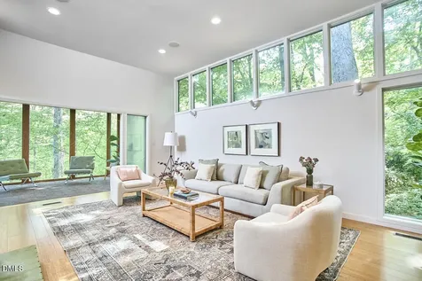 216 Glenhill Lane Chapel Hill NC 27514