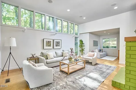 216 Glenhill Lane Chapel Hill NC 27514