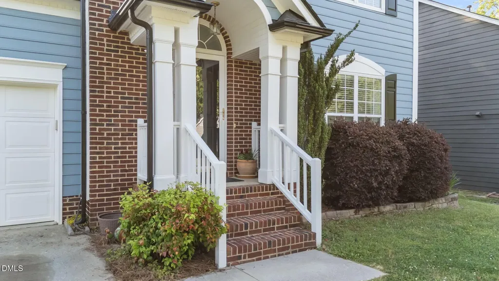 1009 Starkland Way Holly Springs NC 27540