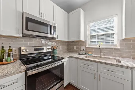 1009 Starkland Way Holly Springs NC 27540