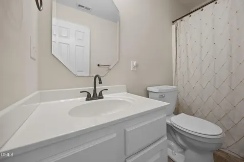 8718 Compass Lane Raleigh NC 27615