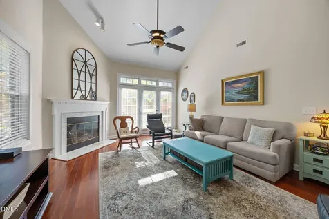 8718 Compass Lane Raleigh NC 27615