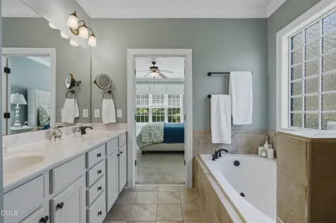 39 Old Grove Lane Apex NC 27502