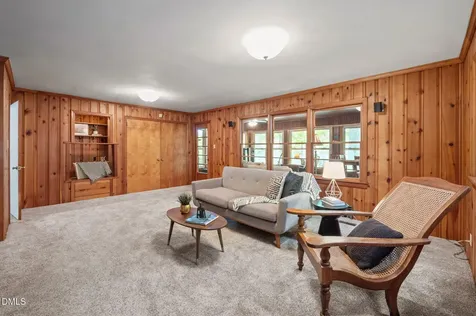 68 Oakwood Drive Chapel Hill NC 27517