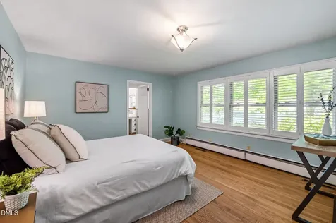 68 Oakwood Drive Chapel Hill NC 27517