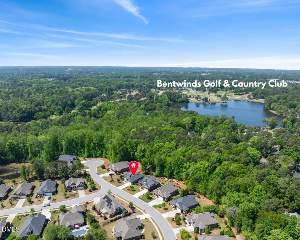 3313 Bentwinds Bluffs Lane Fuquay Varina NC 27526