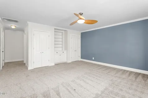 1018 Lochshire Drive Burlington NC 27215