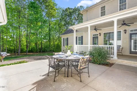1018 Lochshire Drive Burlington NC 27215