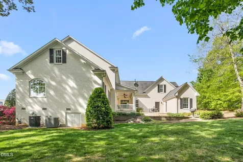 1018 Lochshire Drive Burlington NC 27215