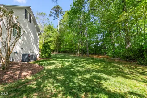 1018 Lochshire Drive Burlington NC 27215