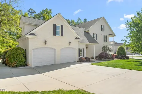 1018 Lochshire Drive Burlington NC 27215