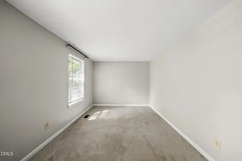 606 Middleton Avenue Cary NC 27513