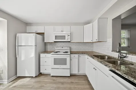 606 Middleton Avenue Cary NC 27513