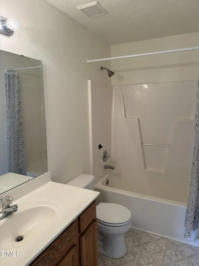 4803 Tanglewood Oaks Street Raleigh NC 27610