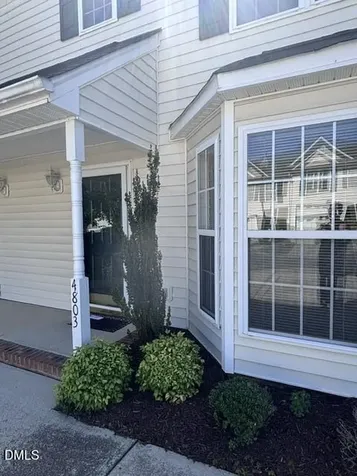 4803 Tanglewood Oaks Street Raleigh NC 27610