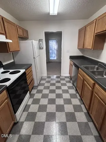 4803 Tanglewood Oaks Street Raleigh NC 27610
