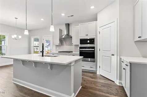 772 Aristocrat Lane Knightdale NC 27545