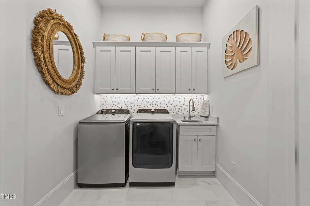 1208 Hunting Ridge Road Raleigh NC 27615