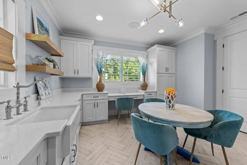 1208 Hunting Ridge Road Raleigh NC 27615