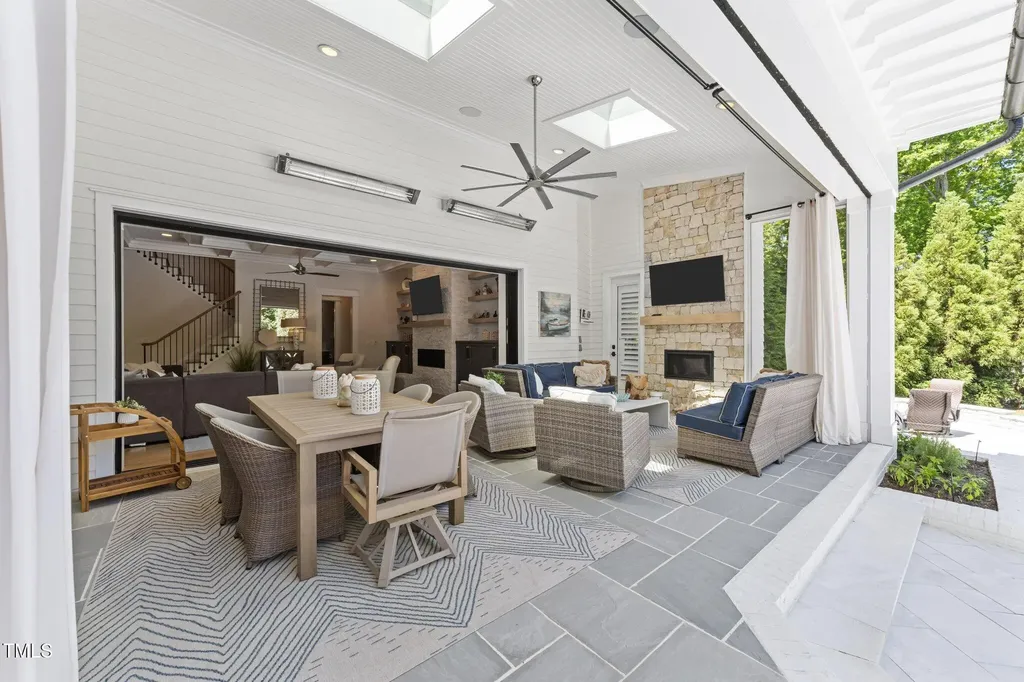 1208 Hunting Ridge Road Raleigh NC 27615