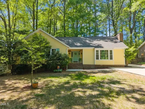 105 Wendy Court Cary NC 27511