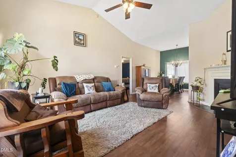 104 Iron Kettle Court Knightdale NC 27545