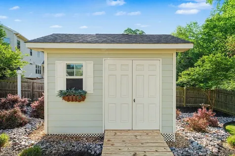 811 King Lake Court Fuquay Varina NC 27526