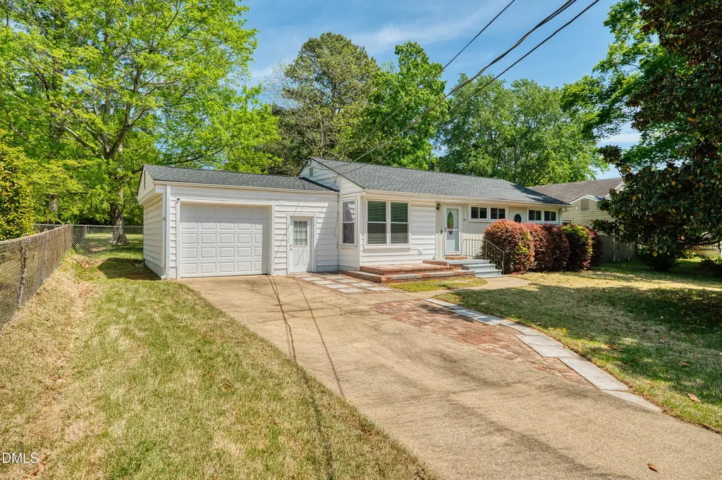 514 Kenway Street Garner NC 27529