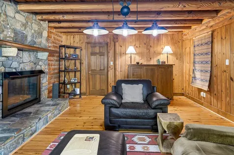 2300 Western Park Lane Hillsborough NC 27278