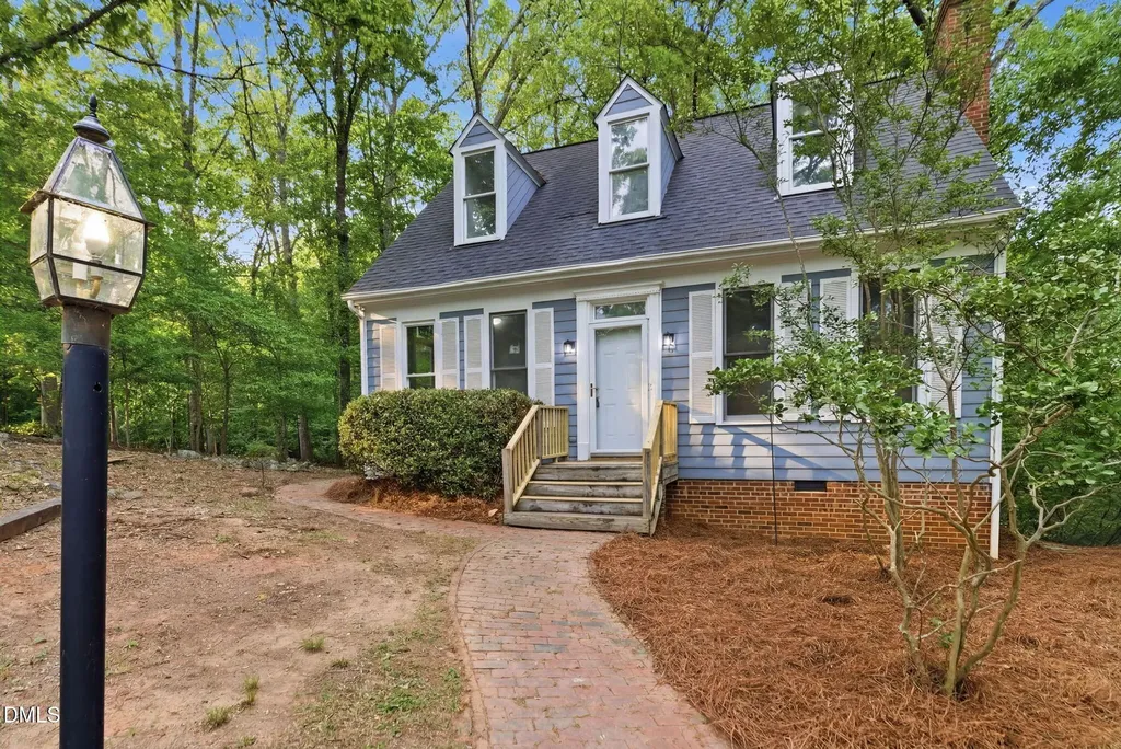 102 Markham Drive Chapel Hill NC 27514