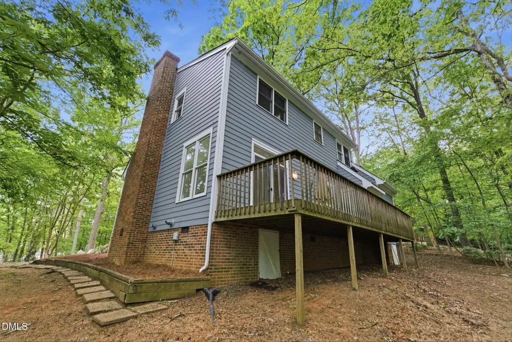 102 Markham Drive Chapel Hill NC 27514