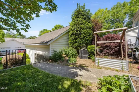 4206 Stepping Stone Drive Durham NC 27713