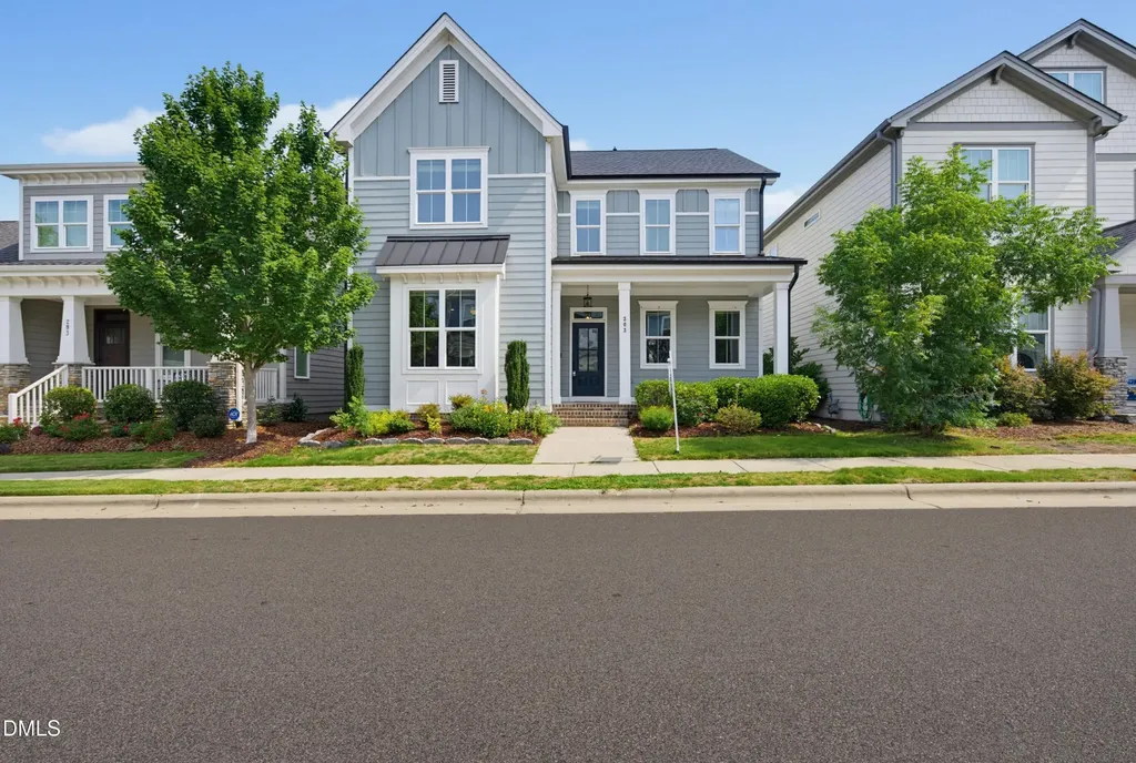 303 Quarter Gate Trace Chapel Hill NC 27516