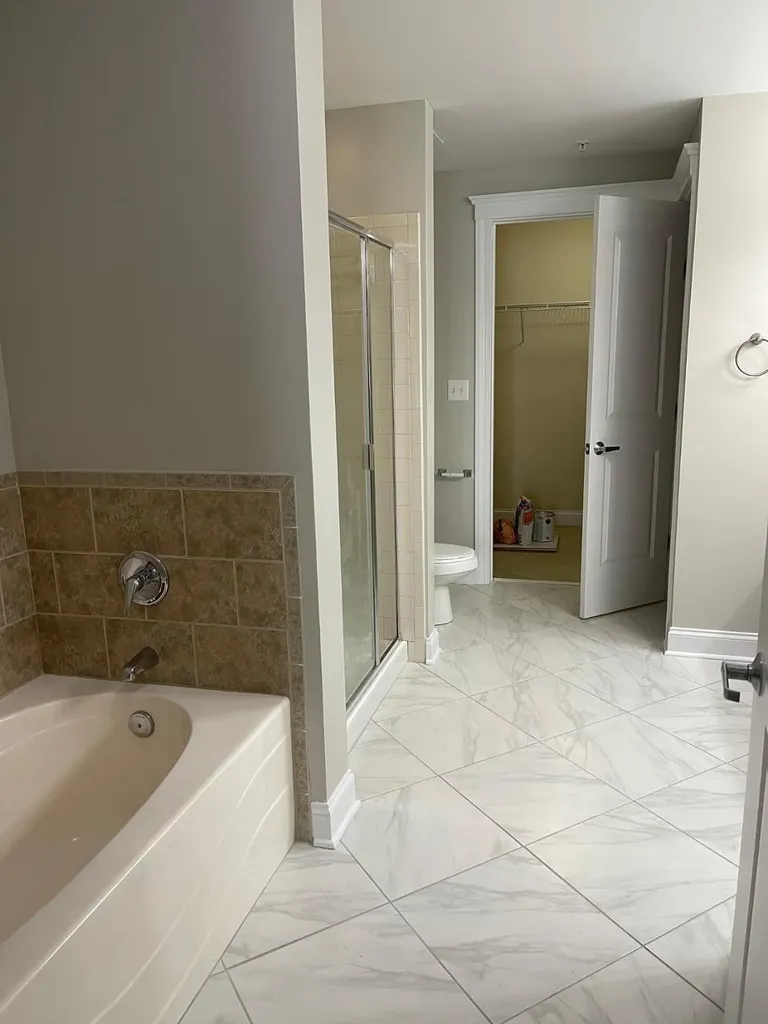 222 Glenwood Avenue Raleigh NC 27603