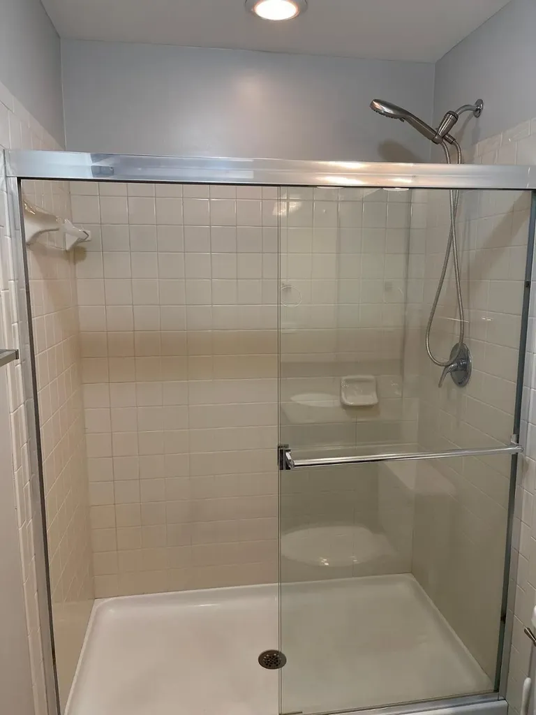 222 Glenwood Avenue Raleigh NC 27603