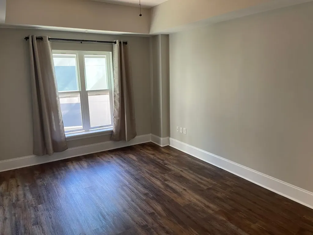 222 Glenwood Avenue Raleigh NC 27603