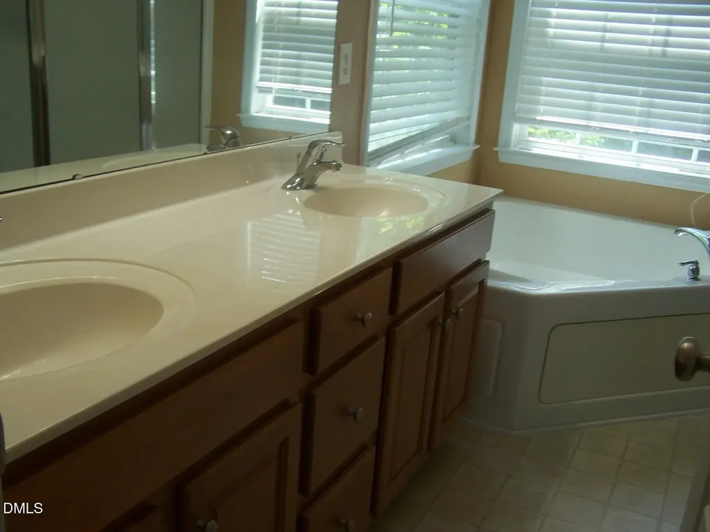 7104 Flat Creek Court Garner NC 27529