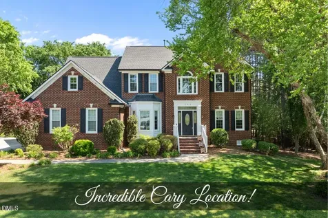 104 Fentress Court Cary NC 27519