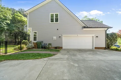 104 Fentress Court Cary NC 27519