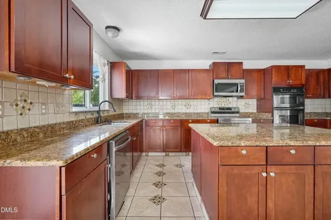 6305 Saltville Court Raleigh NC 27610