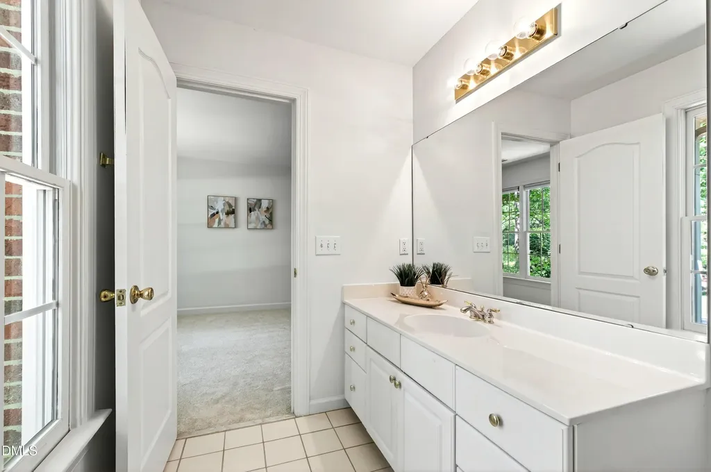 2721 Glassman Lane Raleigh NC 27606