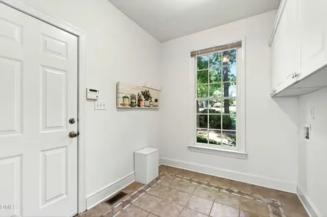 2721 Glassman Lane Raleigh NC 27606