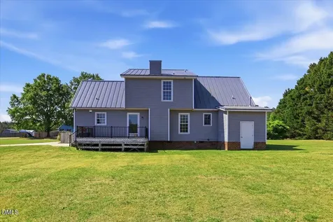 107 Lakeside Drive Selma NC 27576