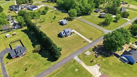 107 Lakeside Drive Selma NC 27576