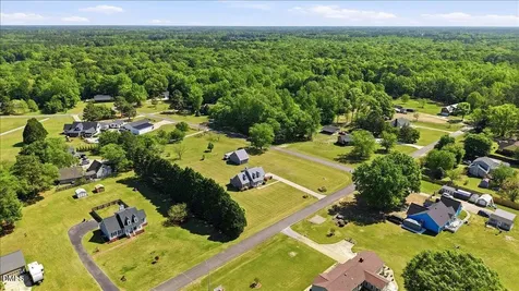 107 Lakeside Drive Selma NC 27576
