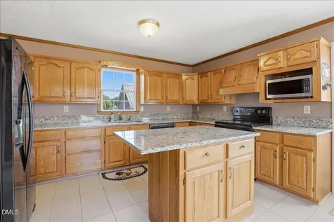 107 Lakeside Drive Selma NC 27576