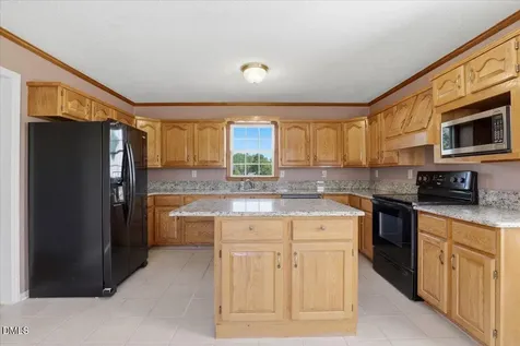 107 Lakeside Drive Selma NC 27576