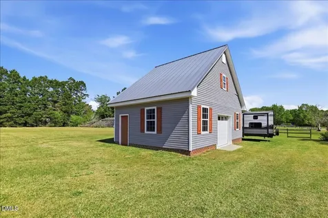 107 Lakeside Drive Selma NC 27576