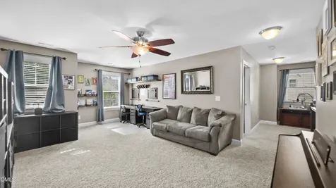 946 Longleaf Pine Place Mebane NC 27302