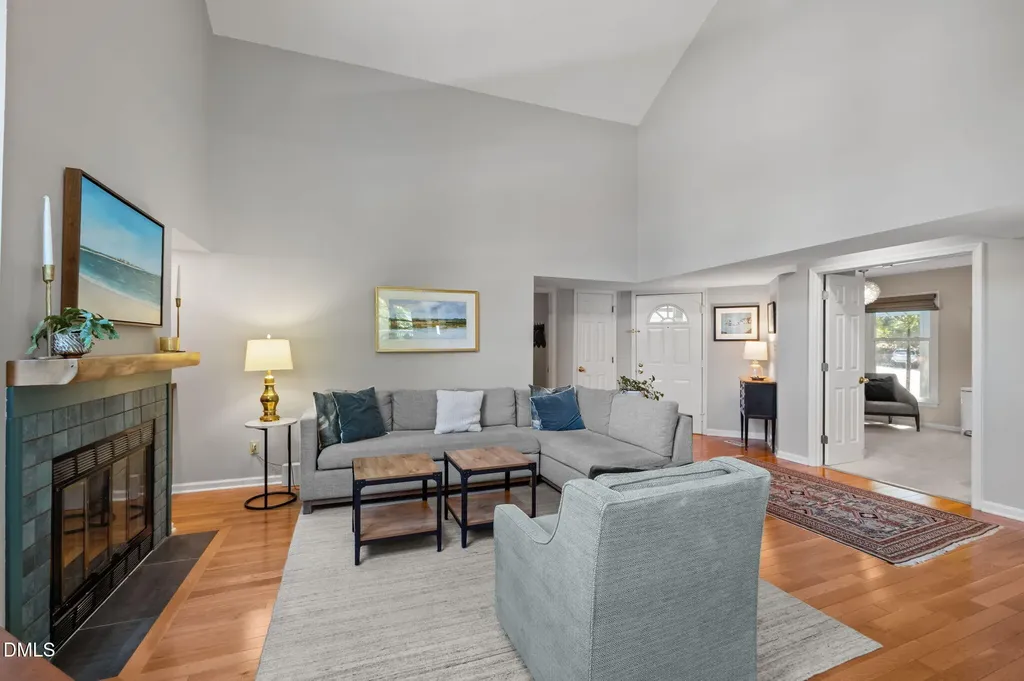 105 Elmwood Circle Chapel Hill NC 27514